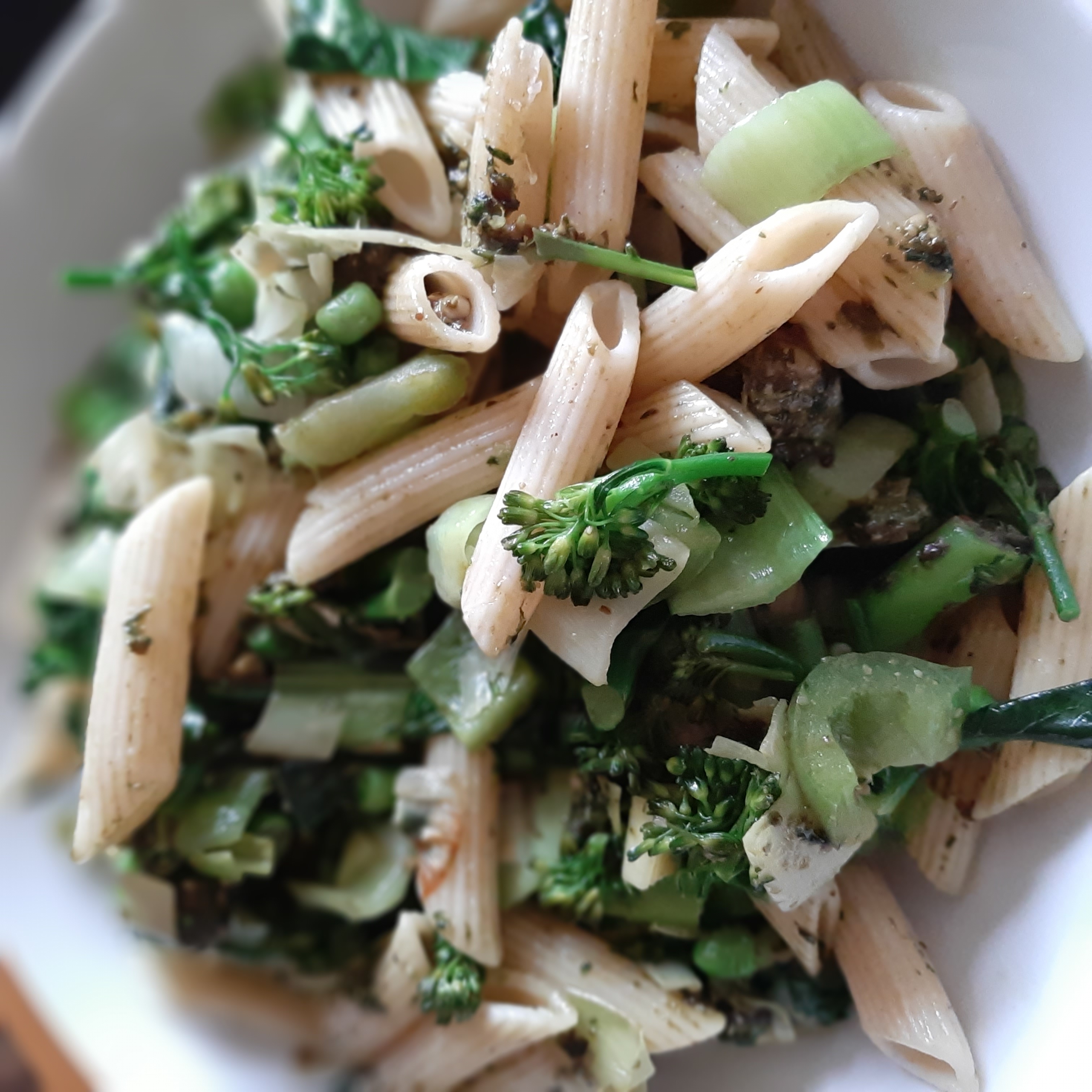 Passta with pesto & stir-fried veggies - variation 2